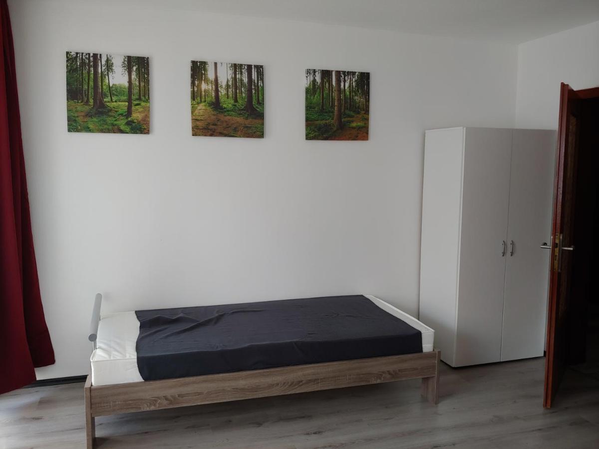 Duisburg Beeck Apartment ภายนอก รูปภาพ