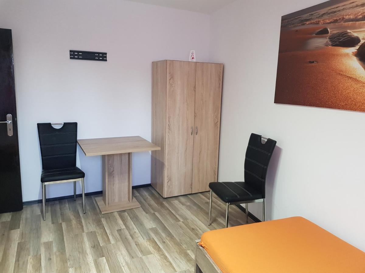 Duisburg Beeck Apartment ภายนอก รูปภาพ