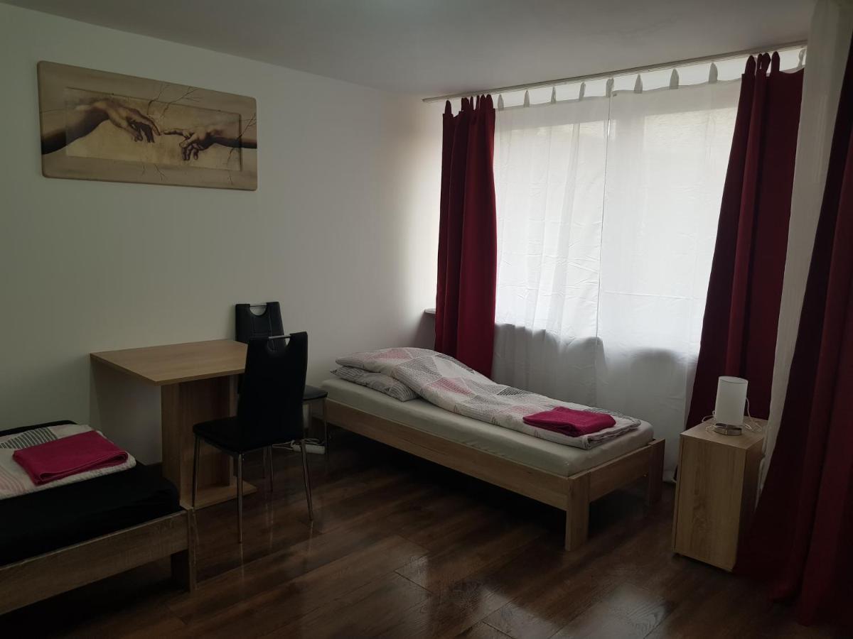 Duisburg Beeck Apartment ภายนอก รูปภาพ